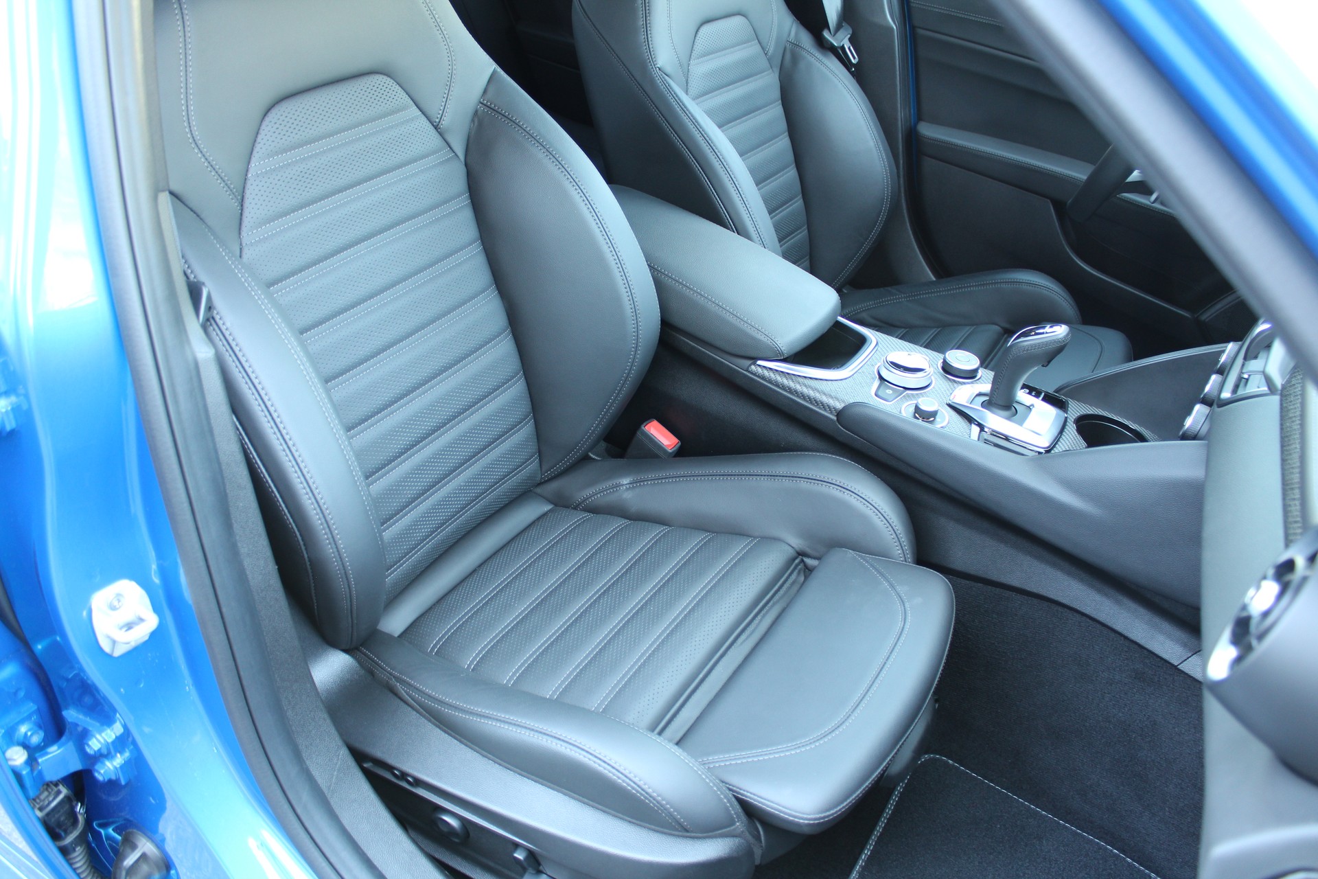 ALFA ROMEO Giulia 2.9 V6 Quadrifoglio-image-11