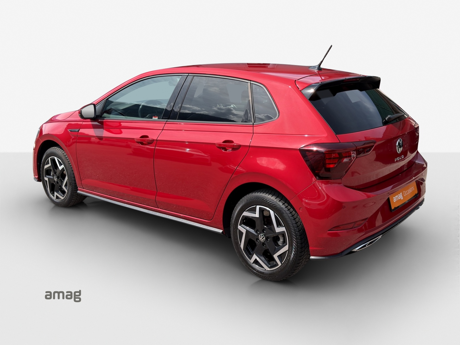 VW Polo 1.0 TSI R-Line DSG-image-2