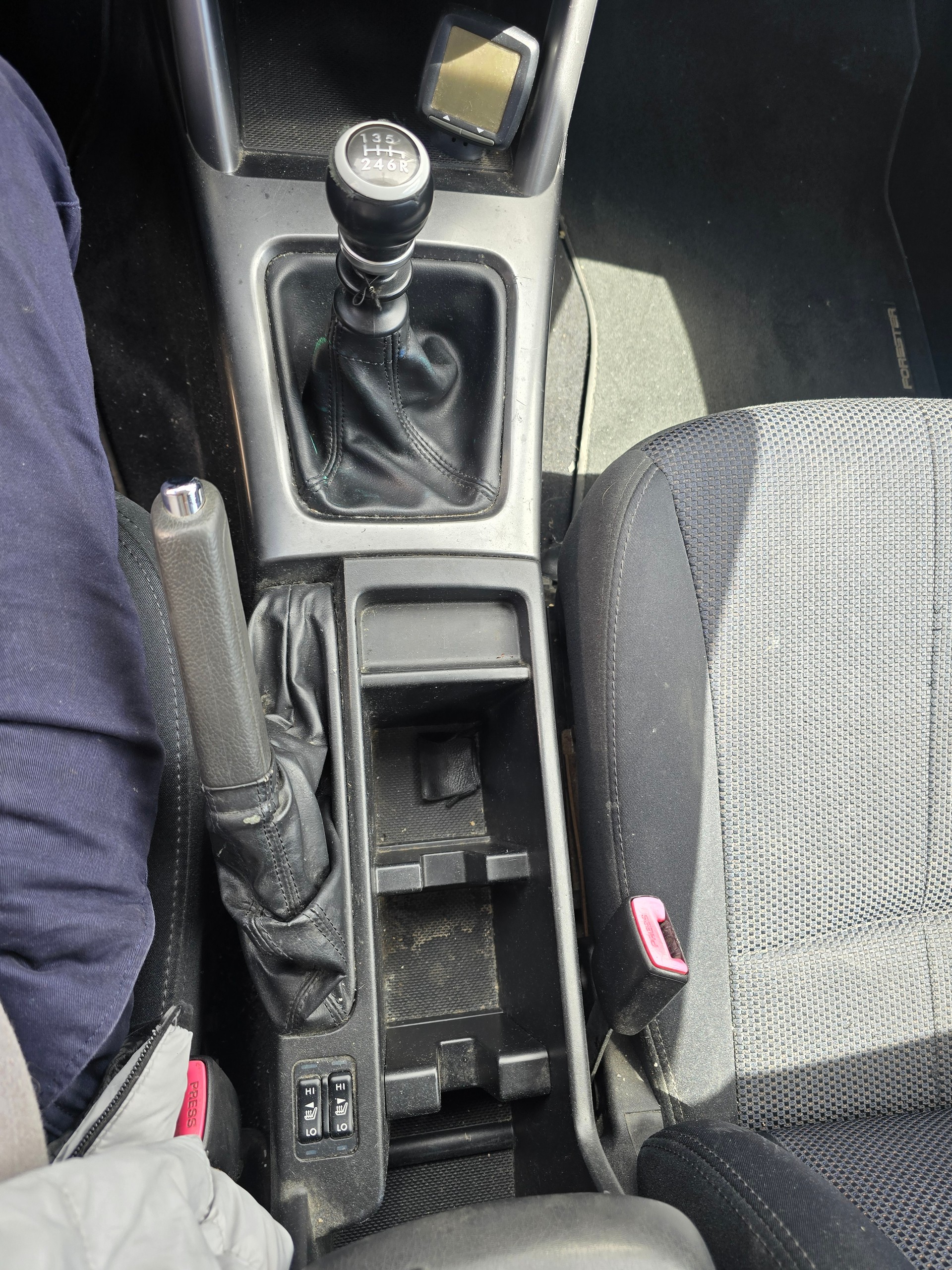 SUBARU Forester 2.0D XS Limited-image-9
