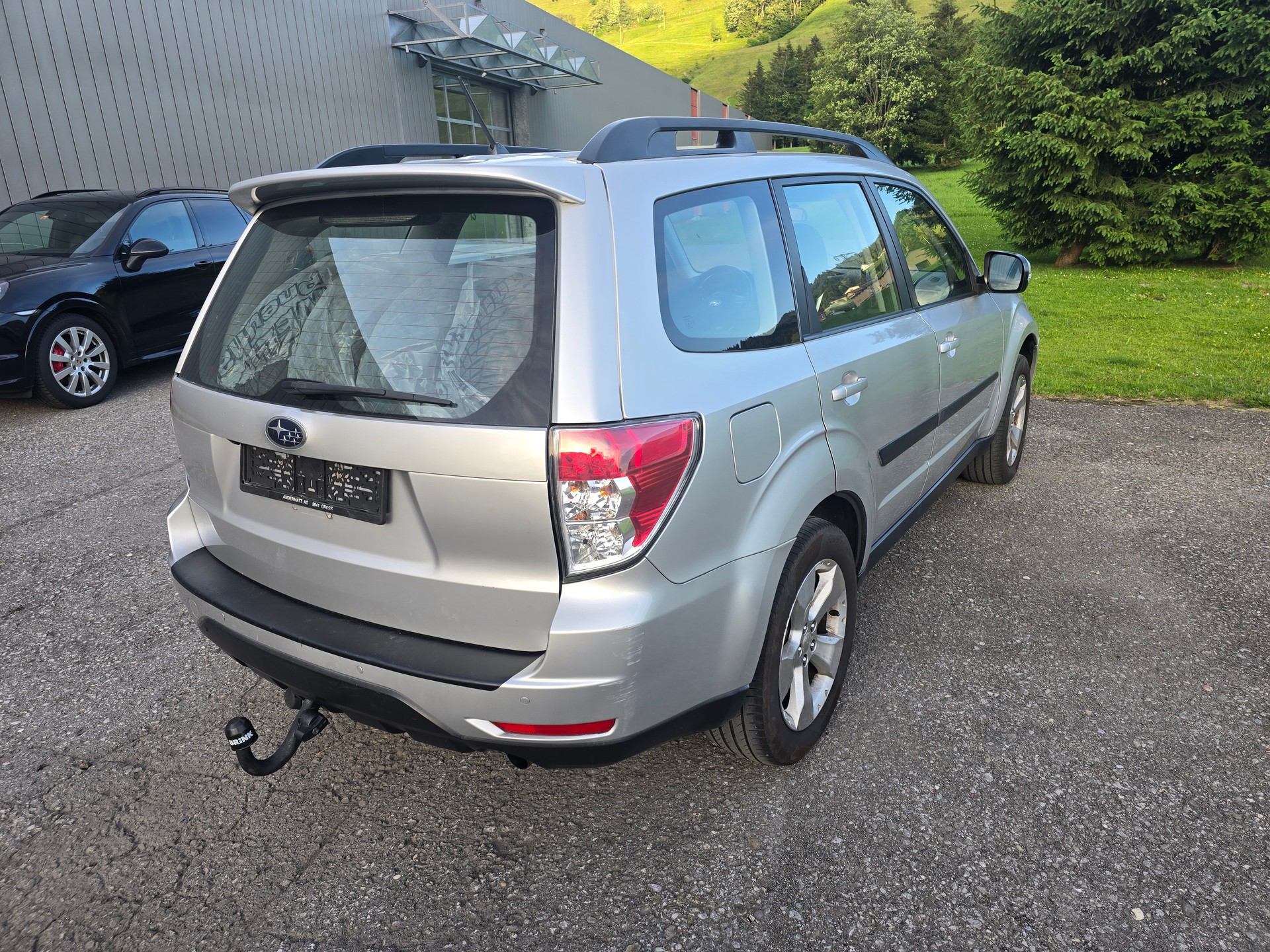 SUBARU Forester 2.0D XS Limited-image-3