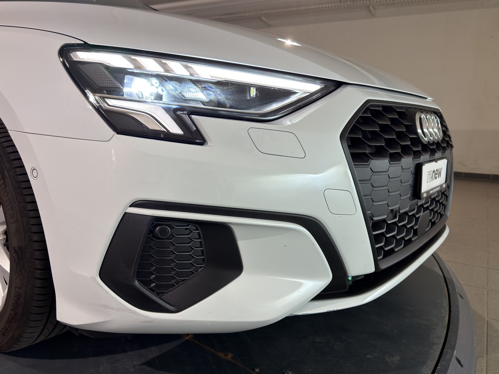 AUDI A3 Sportback 35 TFSI Attraction-image-22