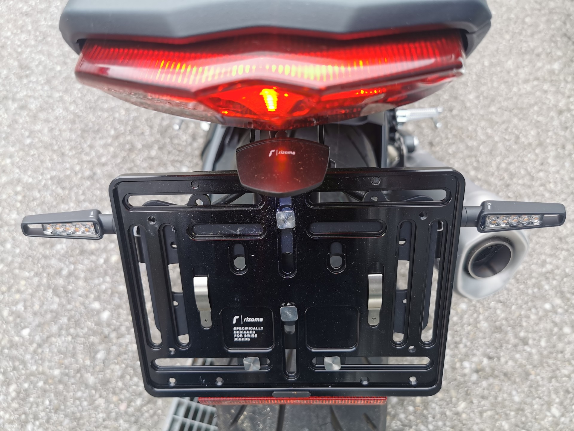 YAMAHA MT-10 ABS-image-4