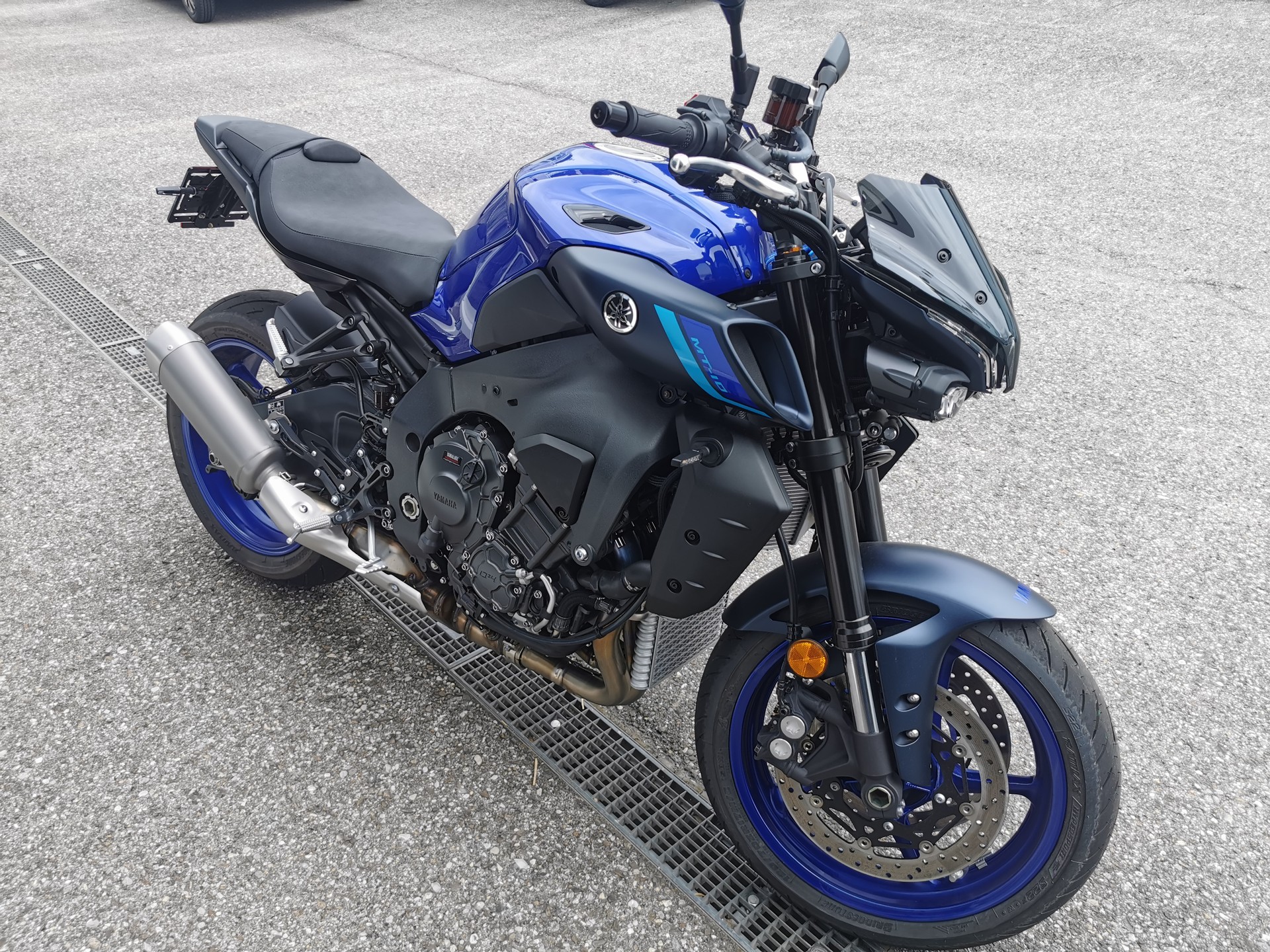 YAMAHA MT-10 ABS-image-6