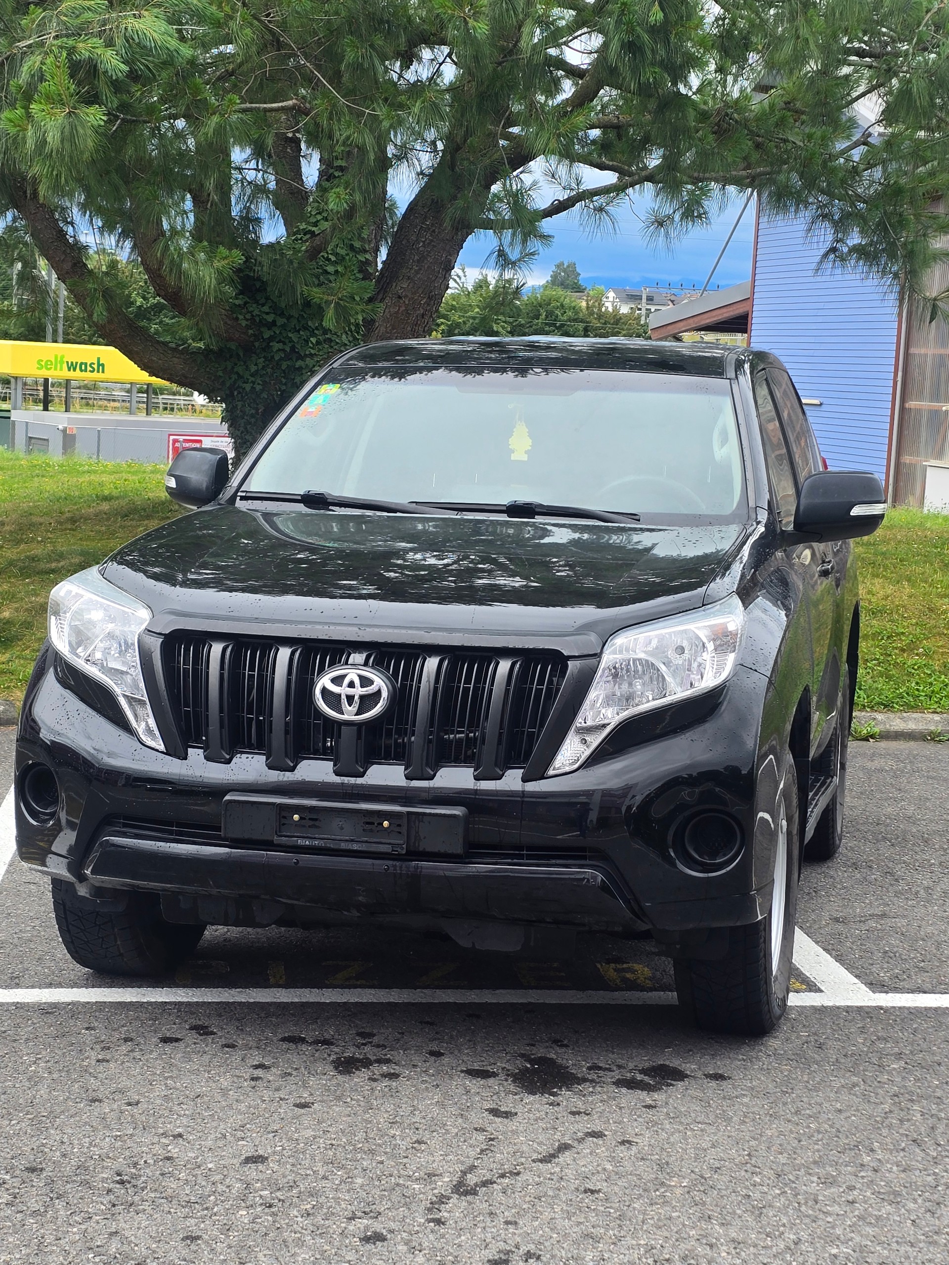 TOYOTA Land Cruiser 3.0 TD Terra Automatic-image-1