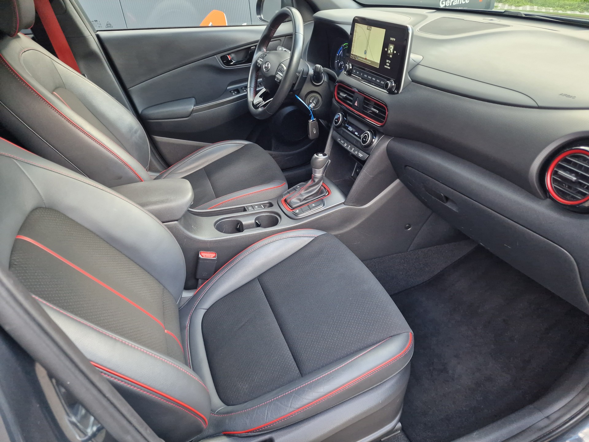 HYUNDAI Kona 1.6 GDi HEV Vertex DCT-image-7