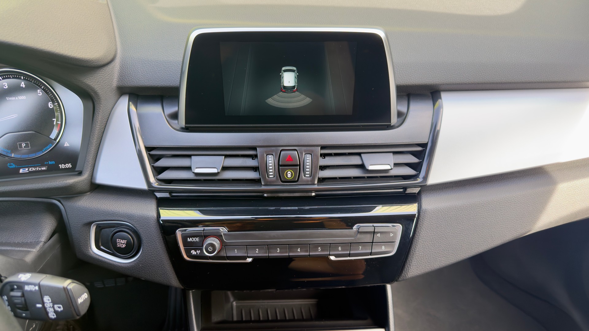 BMW 225xe iPerformance Active Tourer Steptronic-image-10