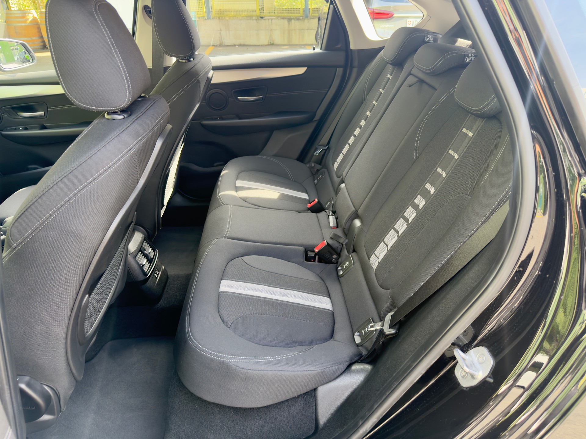 BMW 225xe iPerformance Active Tourer Steptronic-image-13