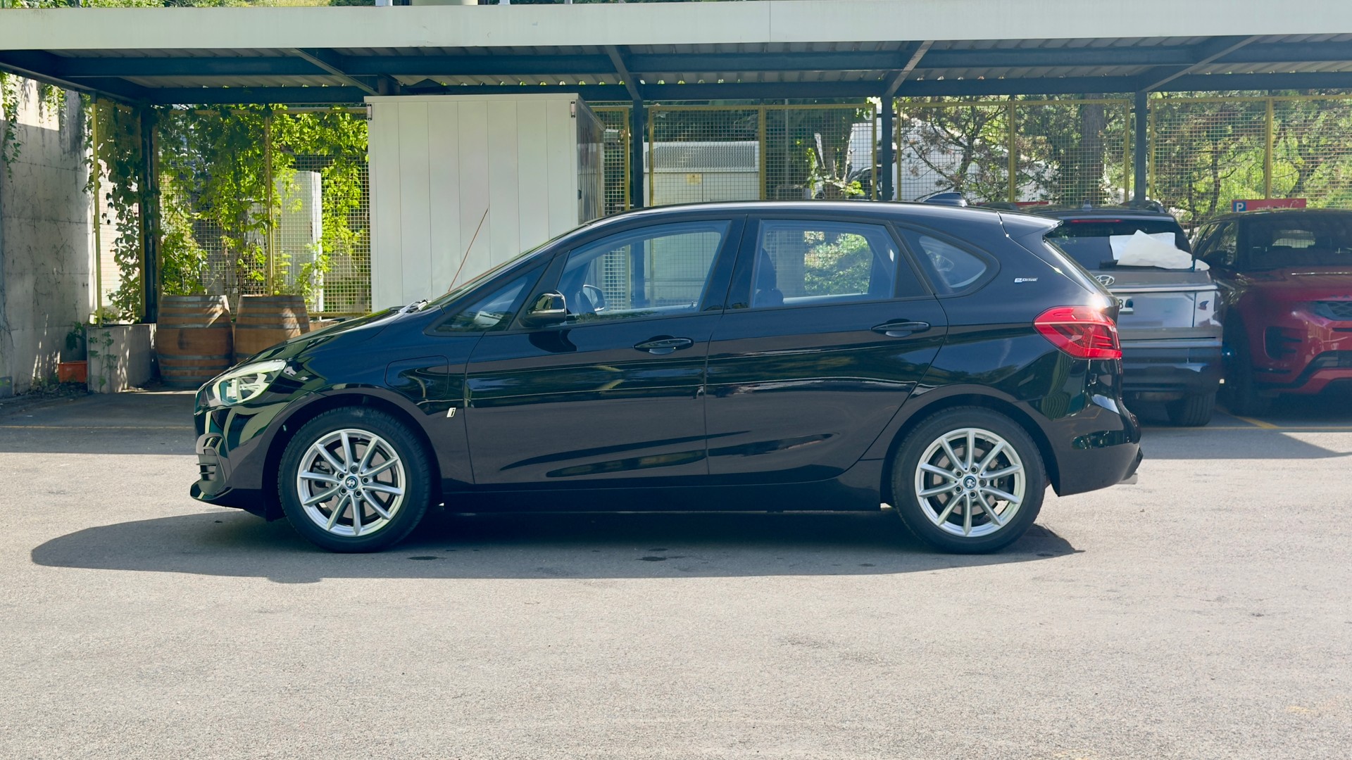 BMW 225xe iPerformance Active Tourer Steptronic-image-1
