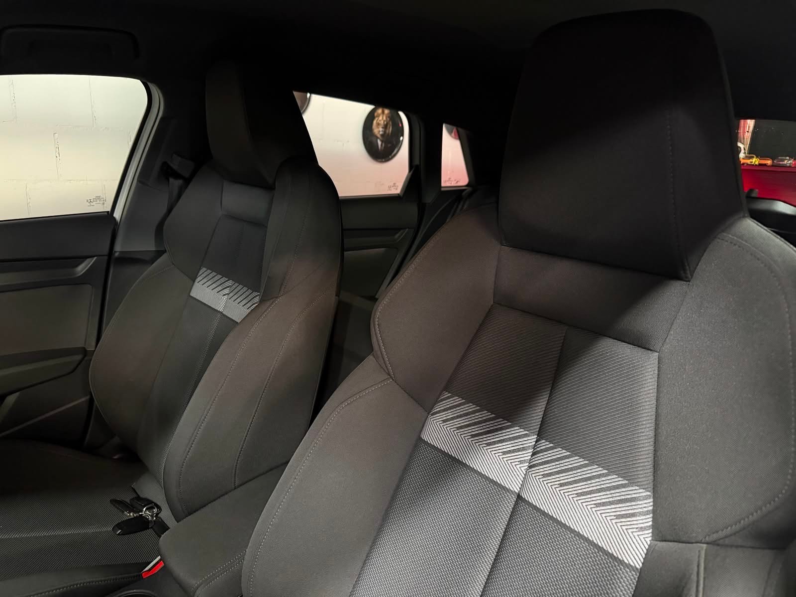 AUDI A3 Sportback 35 TFSI advanced S-tronic / Sport Sitze / Kamera / Park Assistant / Drive Assistant / Ch-Auto /-image-10