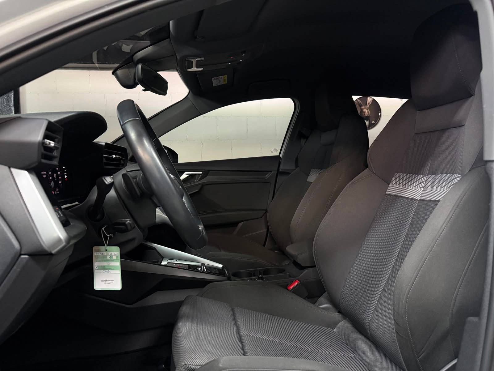AUDI A3 Sportback 35 TFSI advanced S-tronic / Sport Sitze / Kamera / Park Assistant / Drive Assistant / Ch-Auto /-image-11