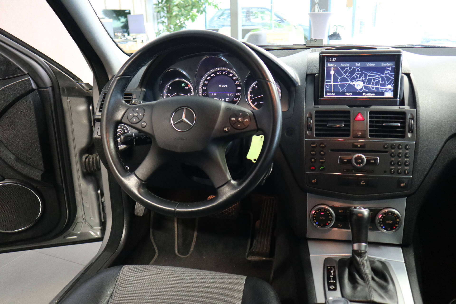 MERCEDES-BENZ C 350 CDI BlueEF Kombi-image-11