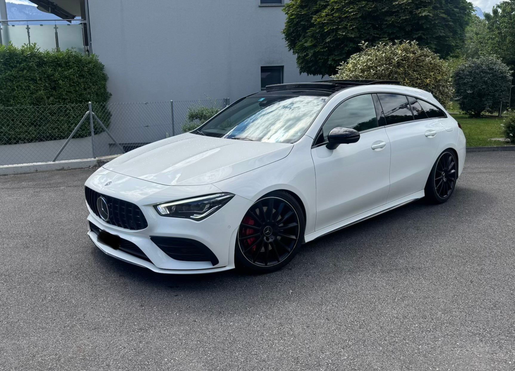 MERCEDES-BENZ CLA 35 AMG 4matic-image-0