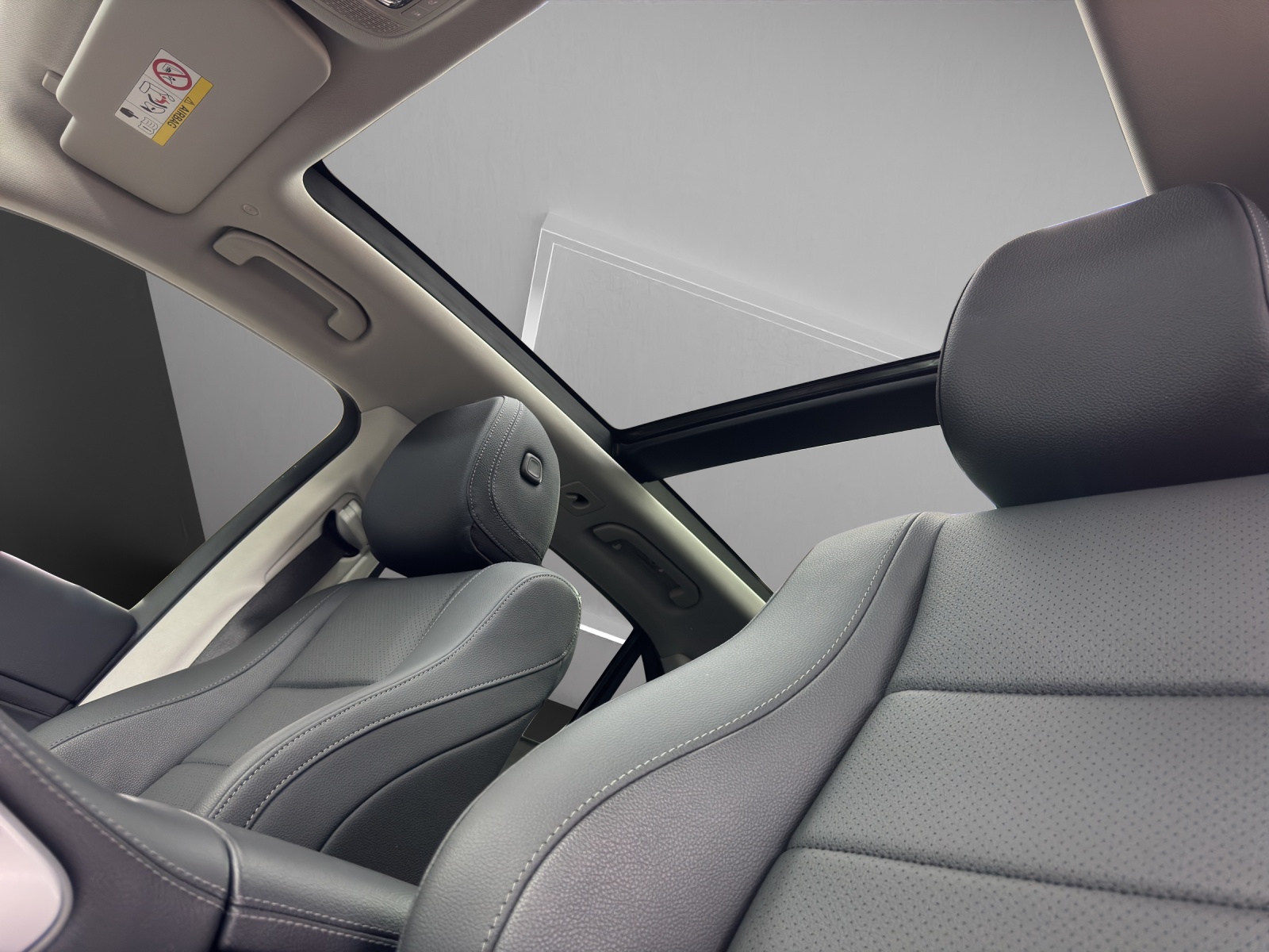 MERCEDES-BENZ GLE 300 d 4Matic-image-13