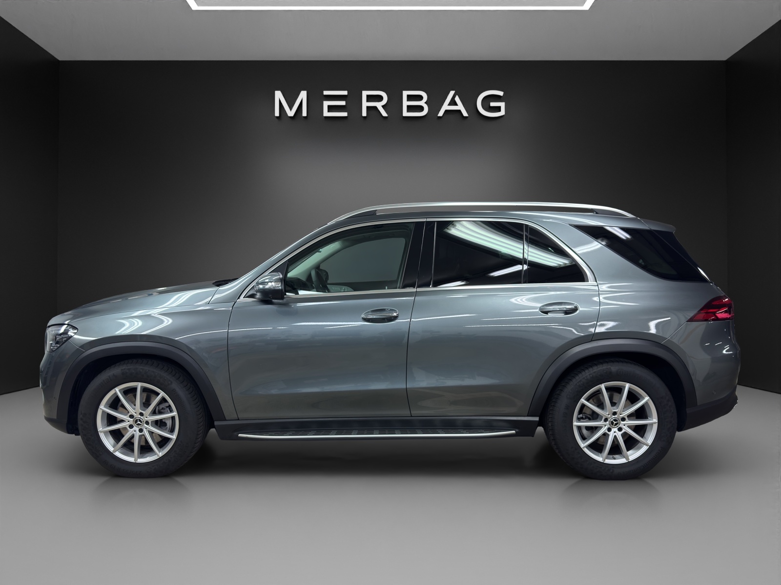 MERCEDES-BENZ GLE 300 d 4Matic-image-1