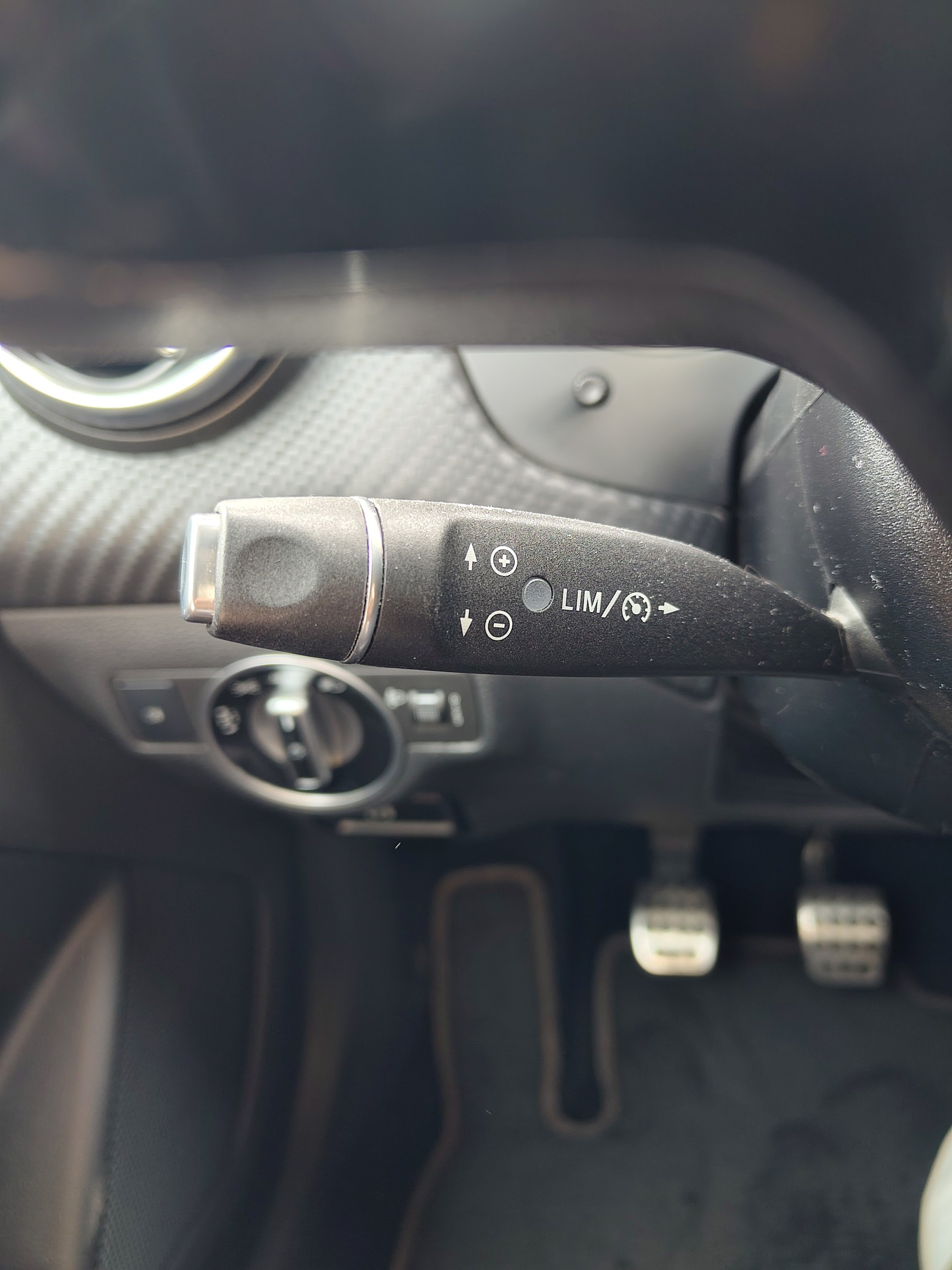 MERCEDES-BENZ A 200 CDI-image-6
