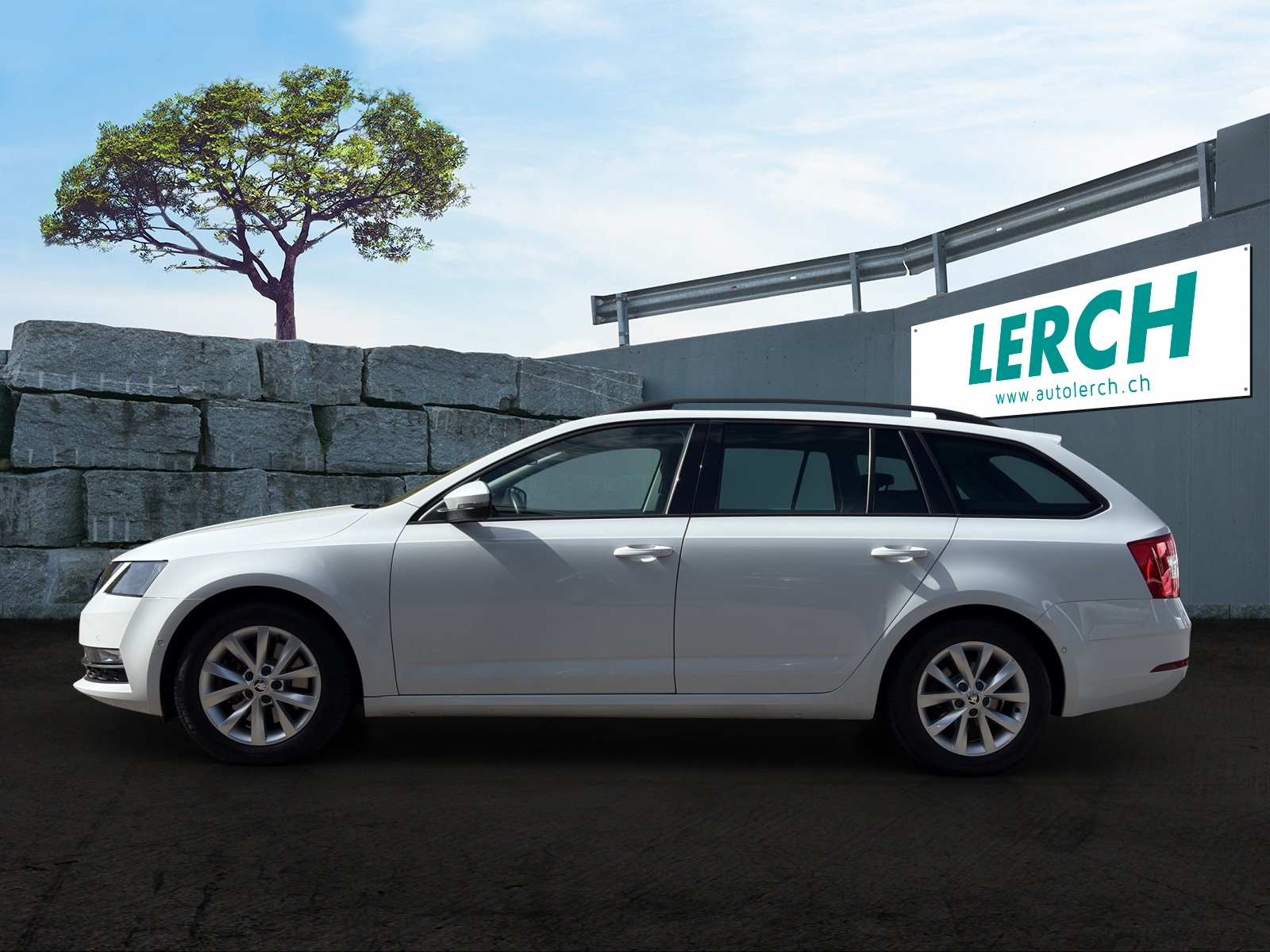SKODA Octavia Combi 2.0 TSI Style 4x4 DSG-image-2