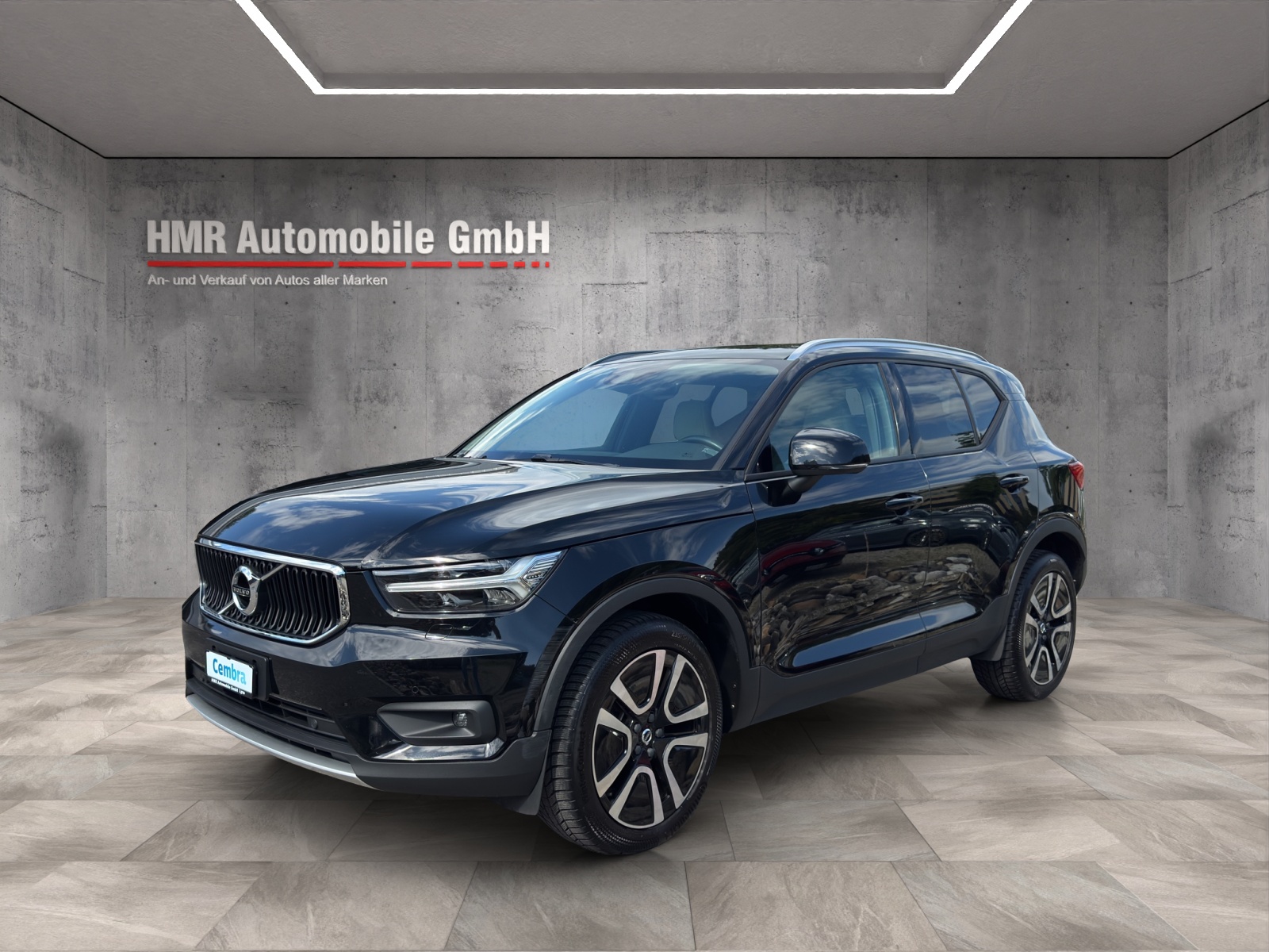 VOLVO XC40 D3 Momentum Geartronic-image-2