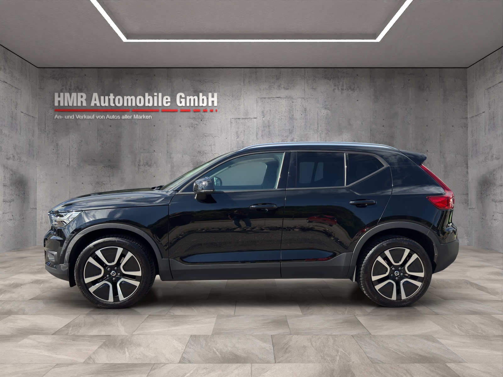 VOLVO XC40 D3 Momentum Geartronic-image-6