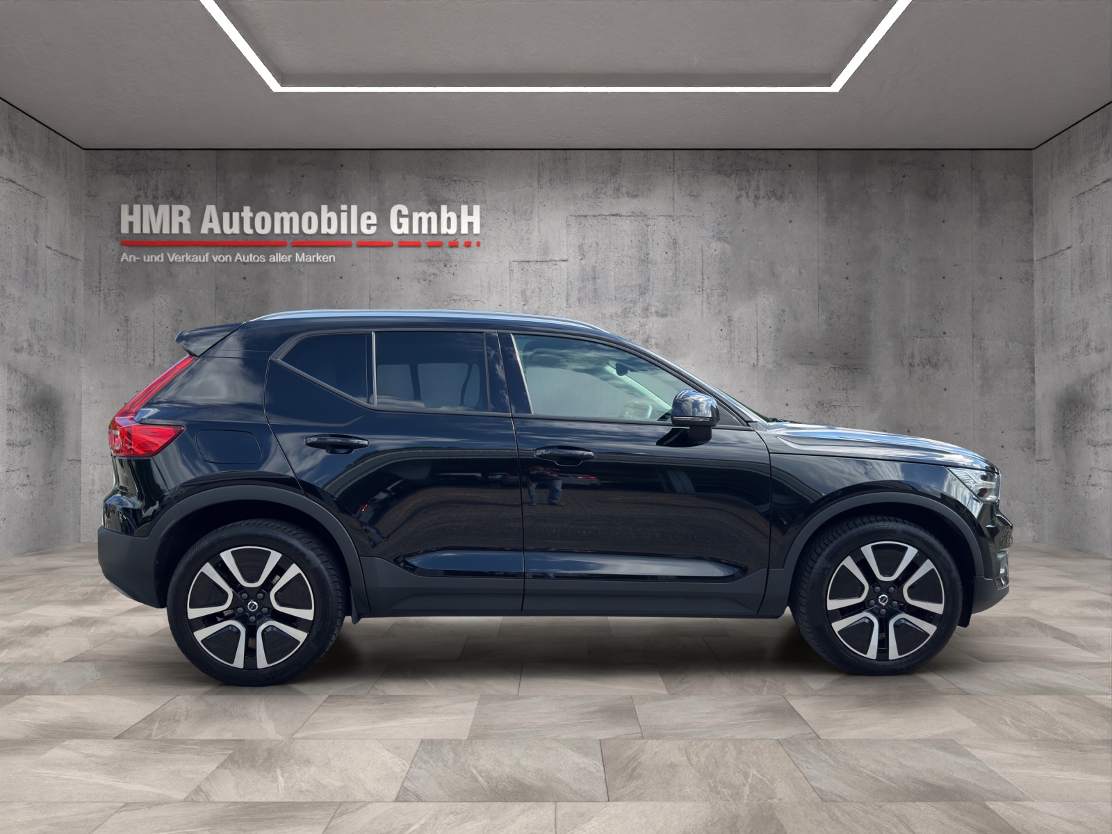 VOLVO XC40 D3 Momentum Geartronic-image-7