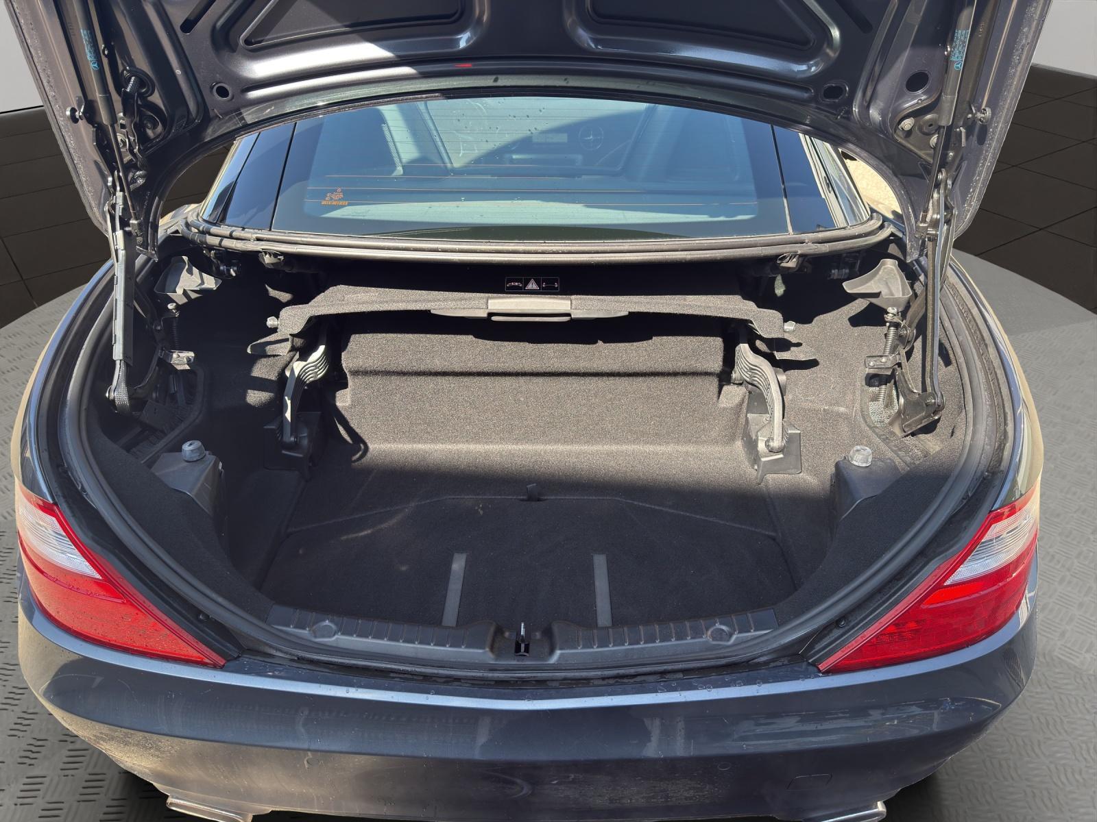 MERCEDES-BENZ SLK 250 Cabriolet-image-11