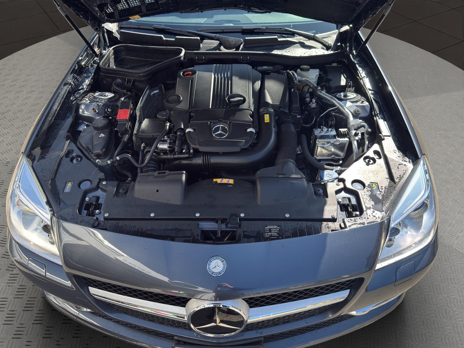 MERCEDES-BENZ SLK 250 Cabriolet-image-12