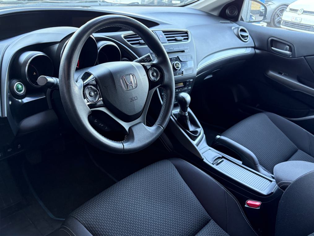 HONDA Civic 1.4 i-VTEC Comfort-image-3
