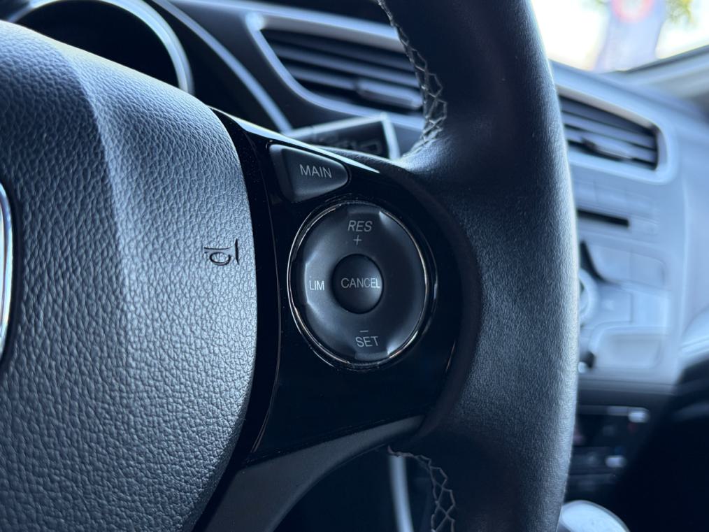 HONDA Civic 1.4 i-VTEC Comfort-image-4