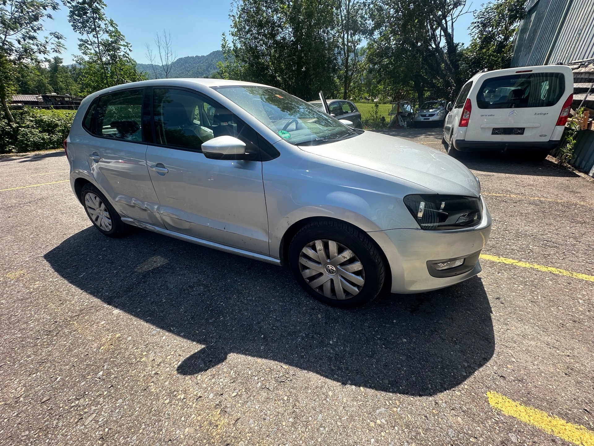 VW Polo 1.4 16V Comfortline DSG-image-2