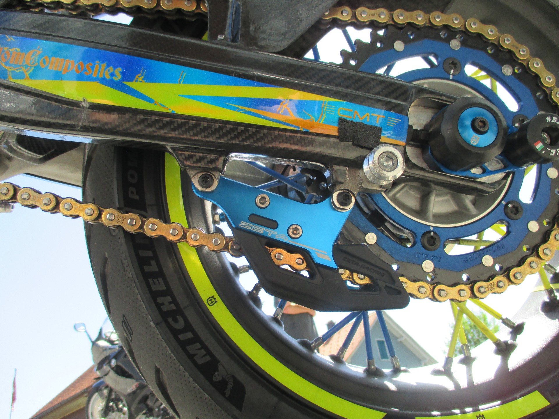 HUSQVARNA 701 Supermoto-image-12