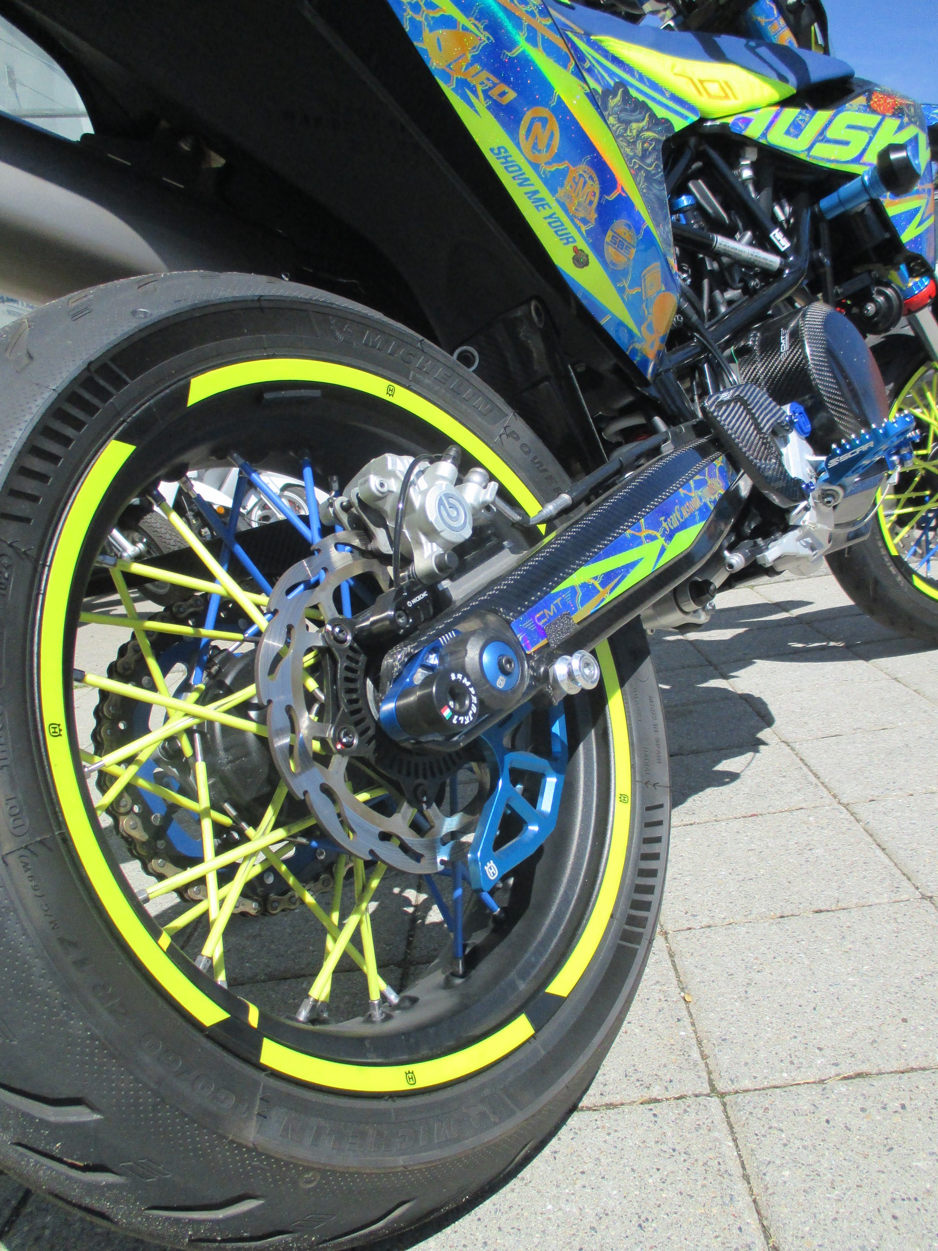 HUSQVARNA 701 Supermoto-image-10