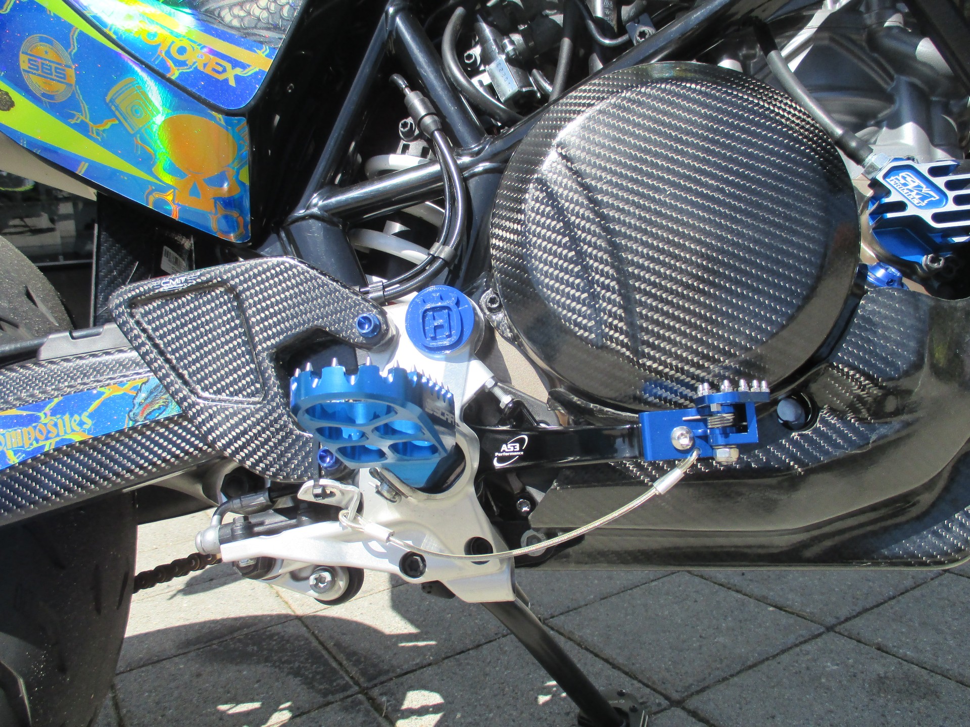 HUSQVARNA 701 Supermoto-image-9