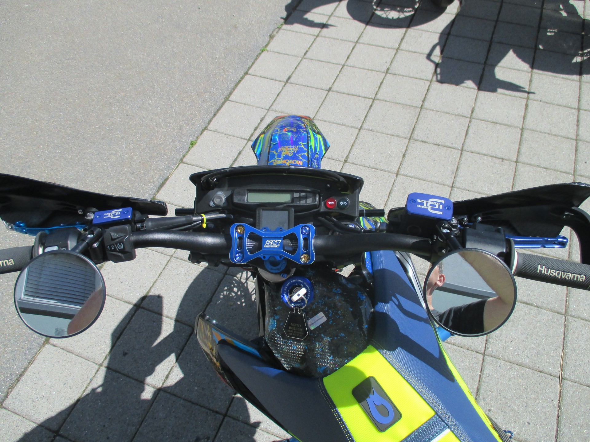 HUSQVARNA 701 Supermoto-image-3