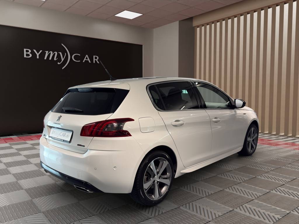 PEUGEOT 308 1.2 Pure Tech GT Line EAT8-image-2