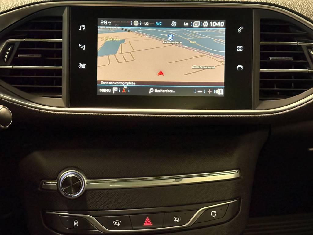 PEUGEOT 308 1.2 Pure Tech GT Line EAT8-image-5