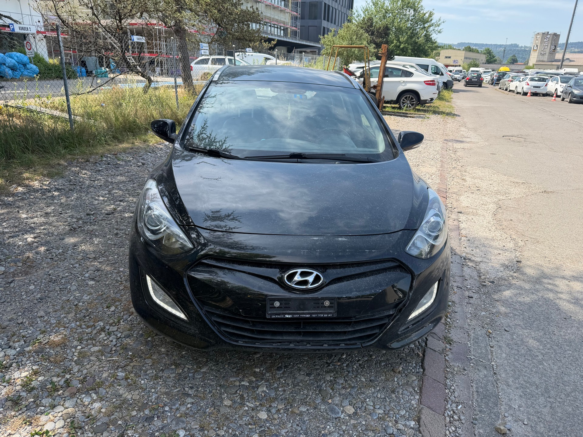 HYUNDAI i30 Wagon 1.6 CRDi Premium Automatic-image-0