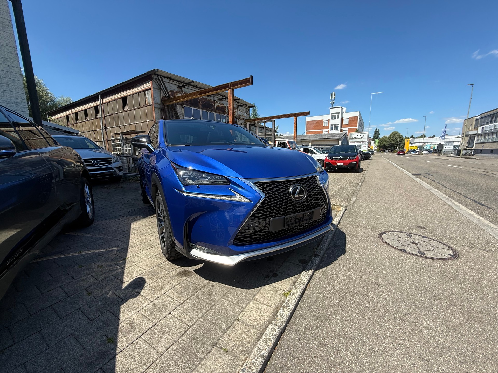 LEXUS NX 200t F-Sport AWD Automatic-image-4