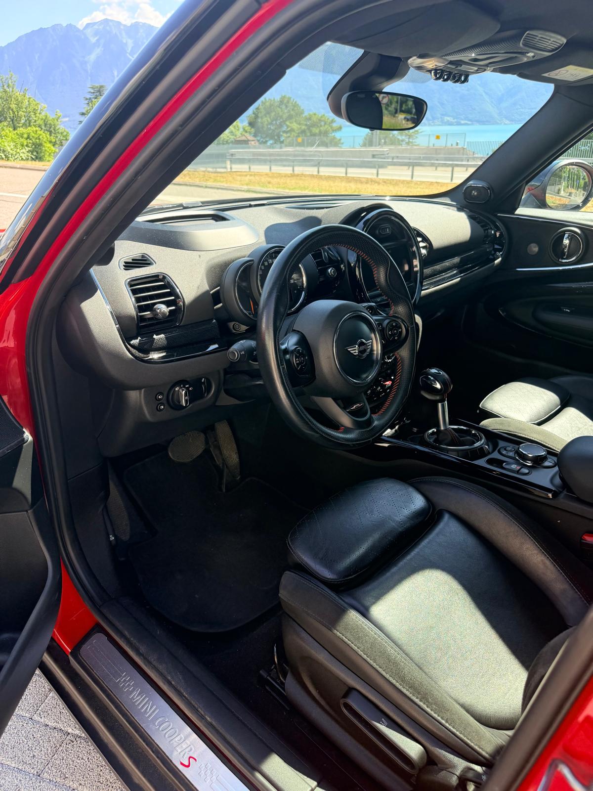 MINI 2.0i Cooper S SAG ALL4-image-3