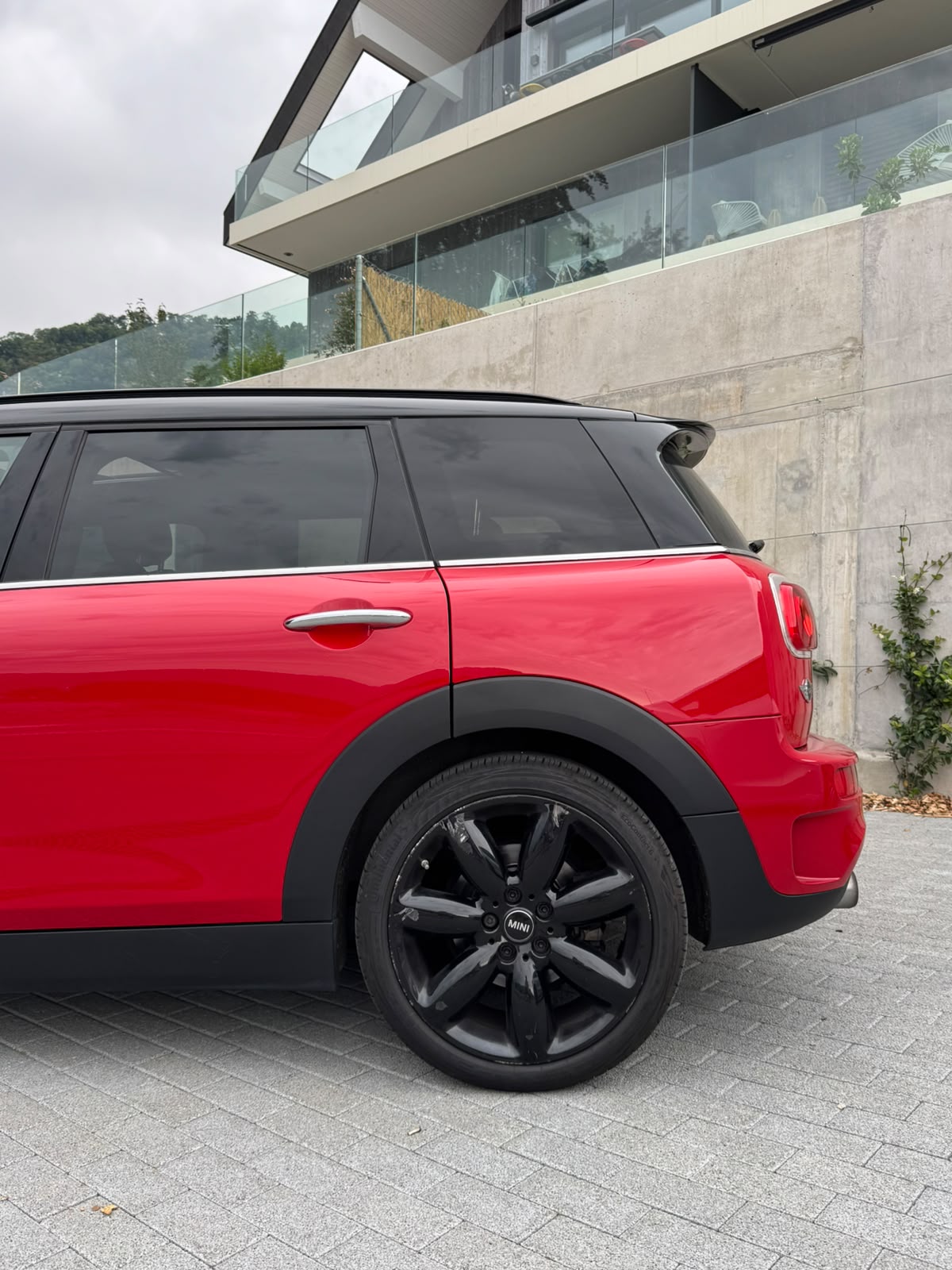 MINI 2.0i Cooper S SAG ALL4-image-5