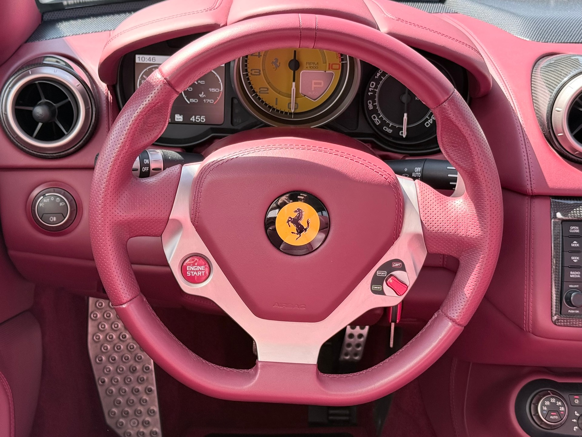 FERRARI California 4.3 V8-image-25