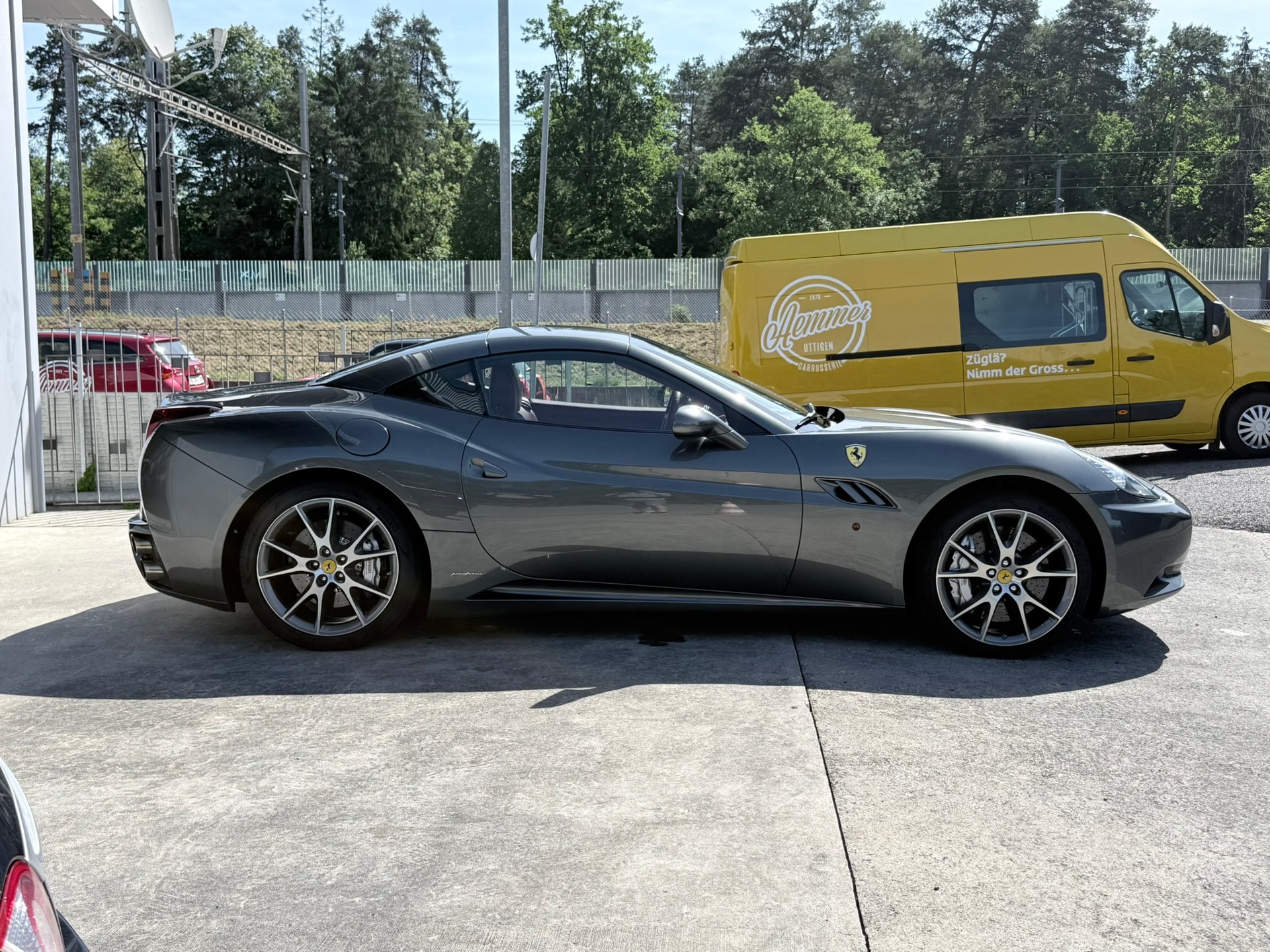FERRARI California 4.3 V8-image-5