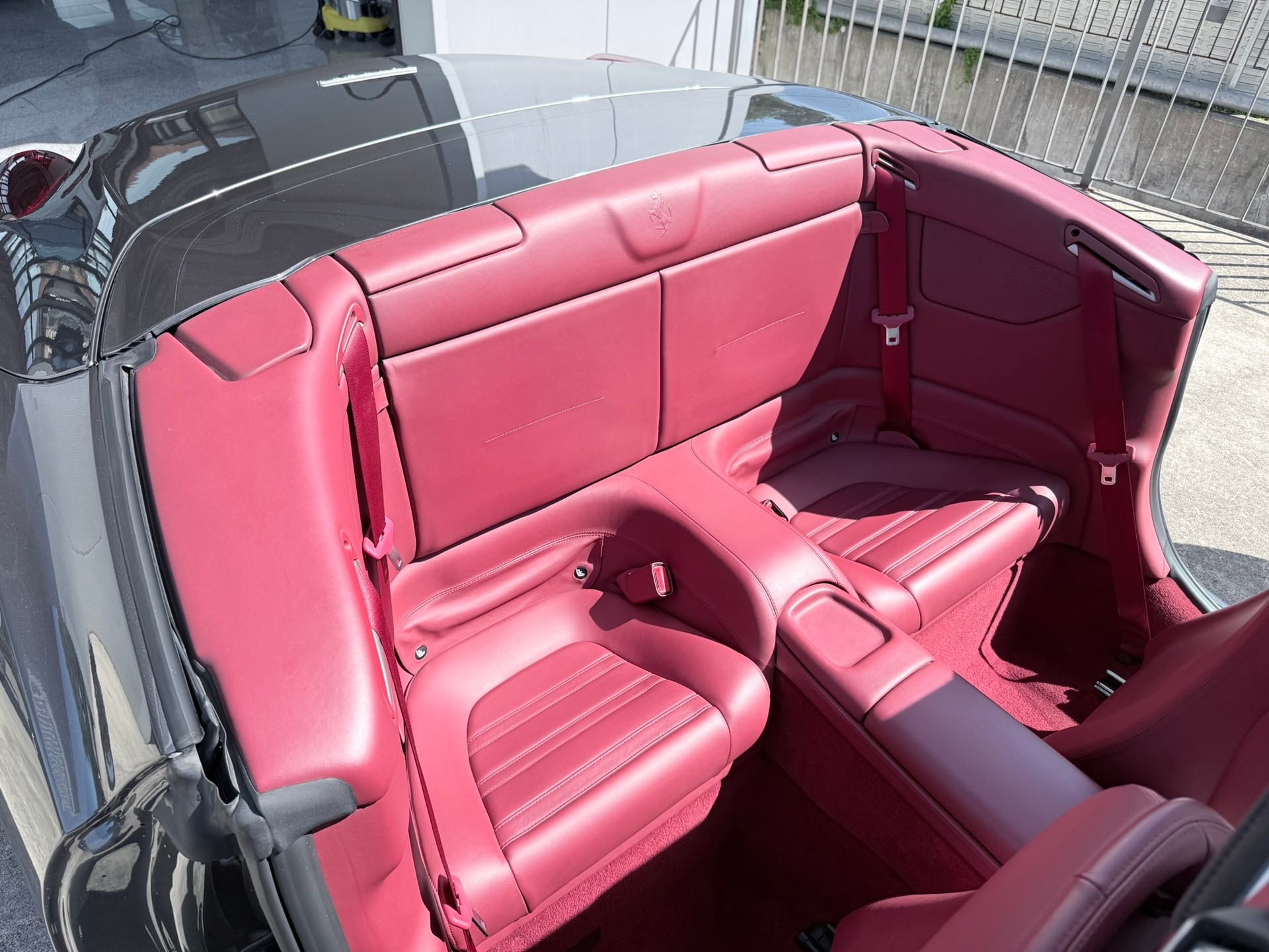 FERRARI California 4.3 V8-image-17