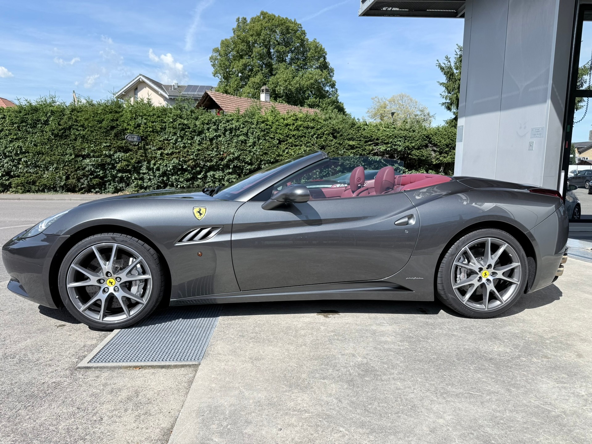 FERRARI California 4.3 V8-image-10