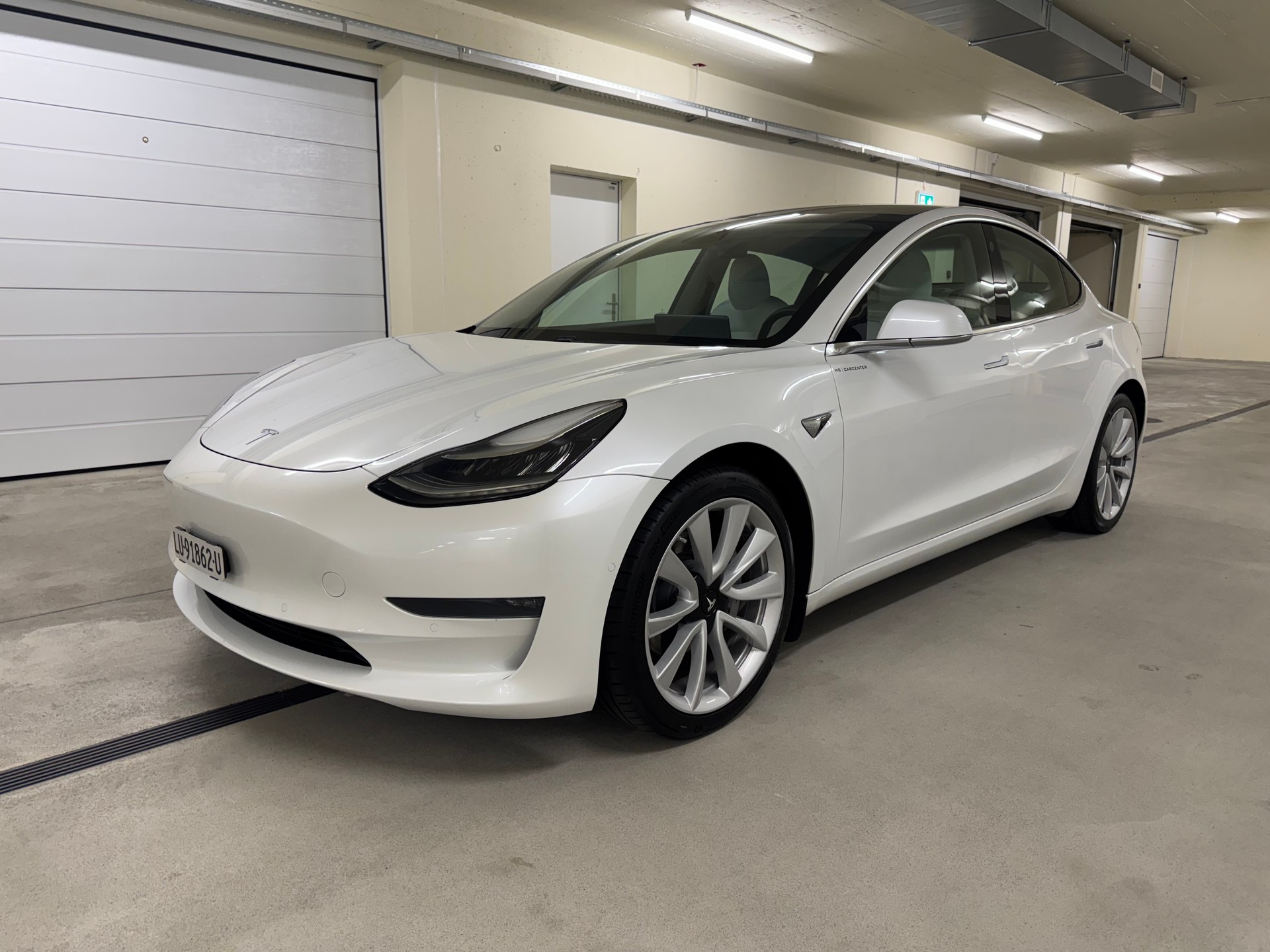 TESLA Model 3 Long Range Dual Motor AWD-image-3