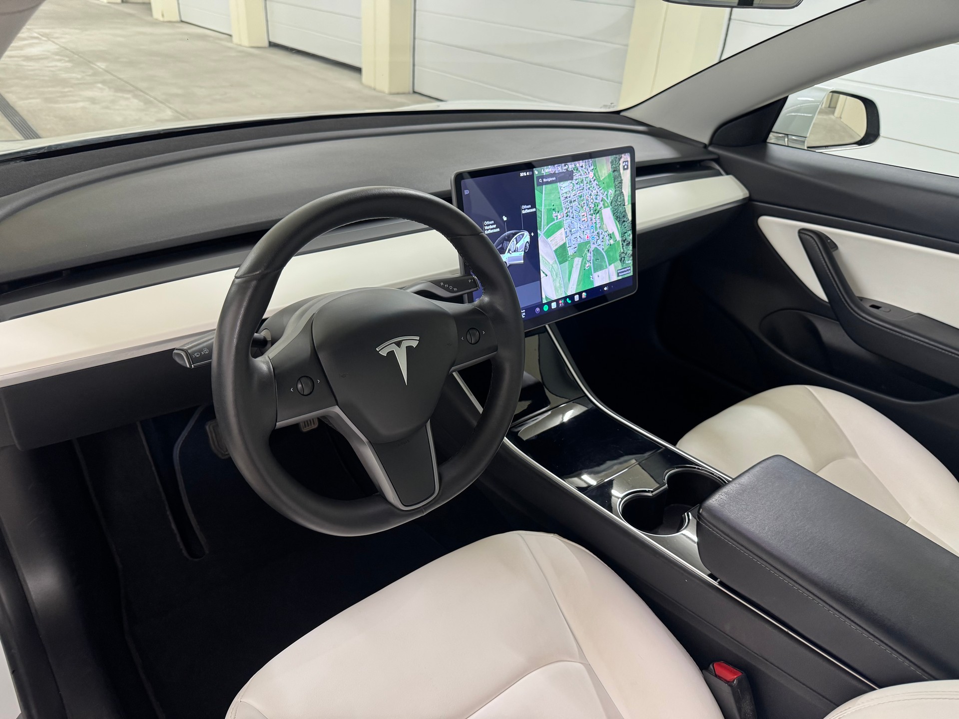 TESLA Model 3 Long Range Dual Motor AWD-image-14