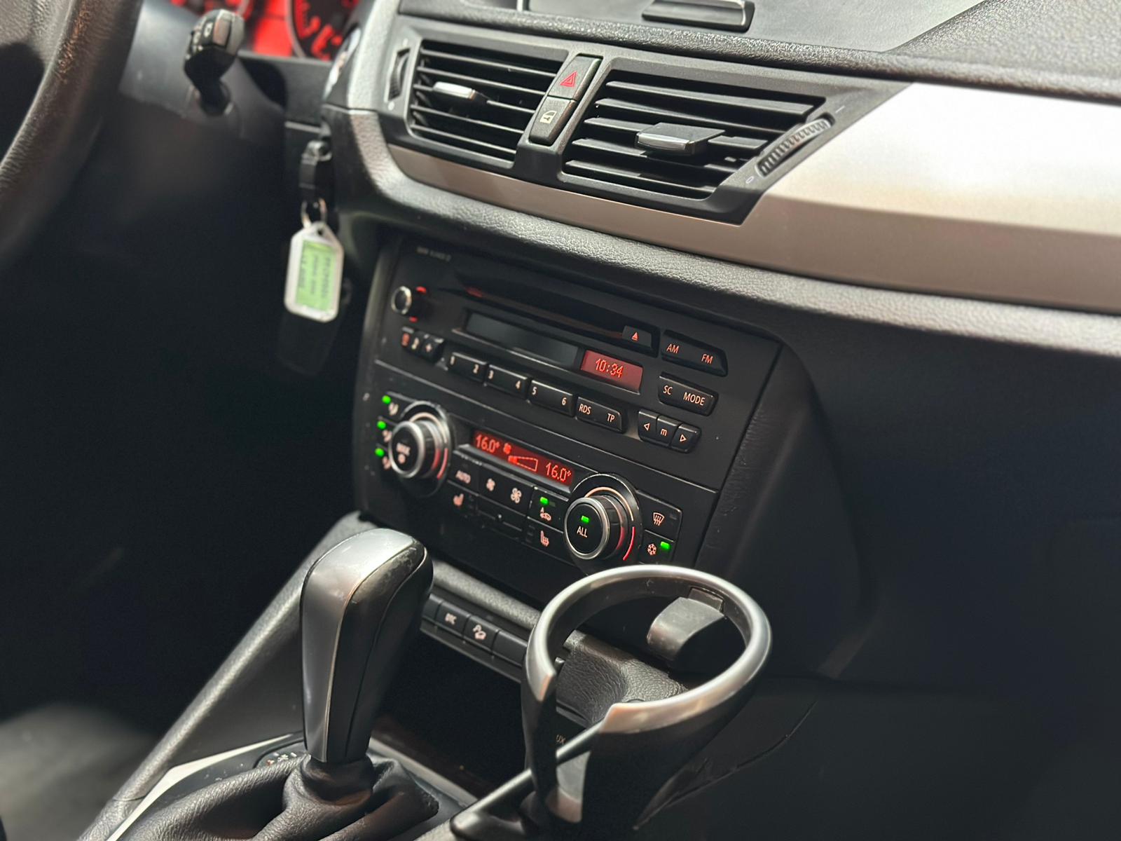 BMW X1 xDrive 20d Steptronic-image-13