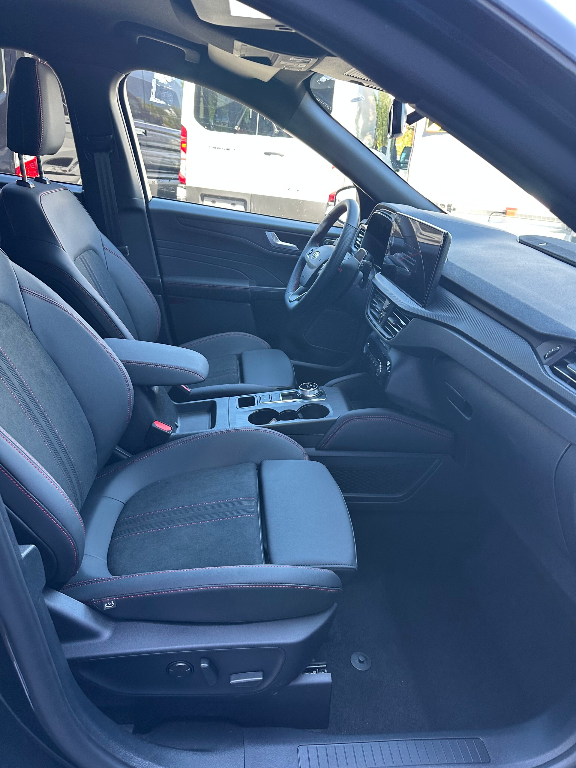 FORD Kuga 2.5 Hybrid ST-Line X 4x4 FHEV/Aut.-image-13