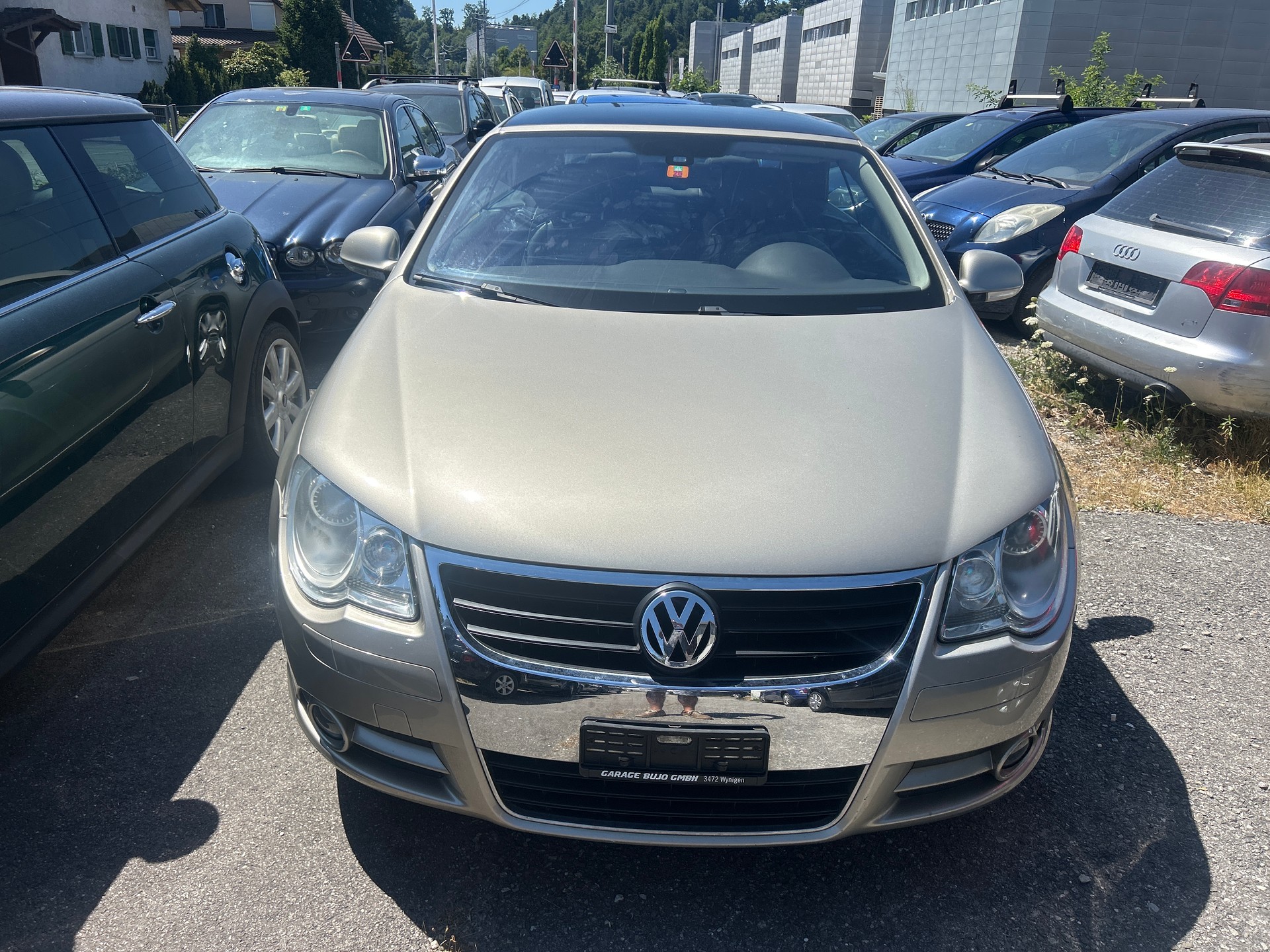 VW Eos 2.0 FSI Turbo-image-9