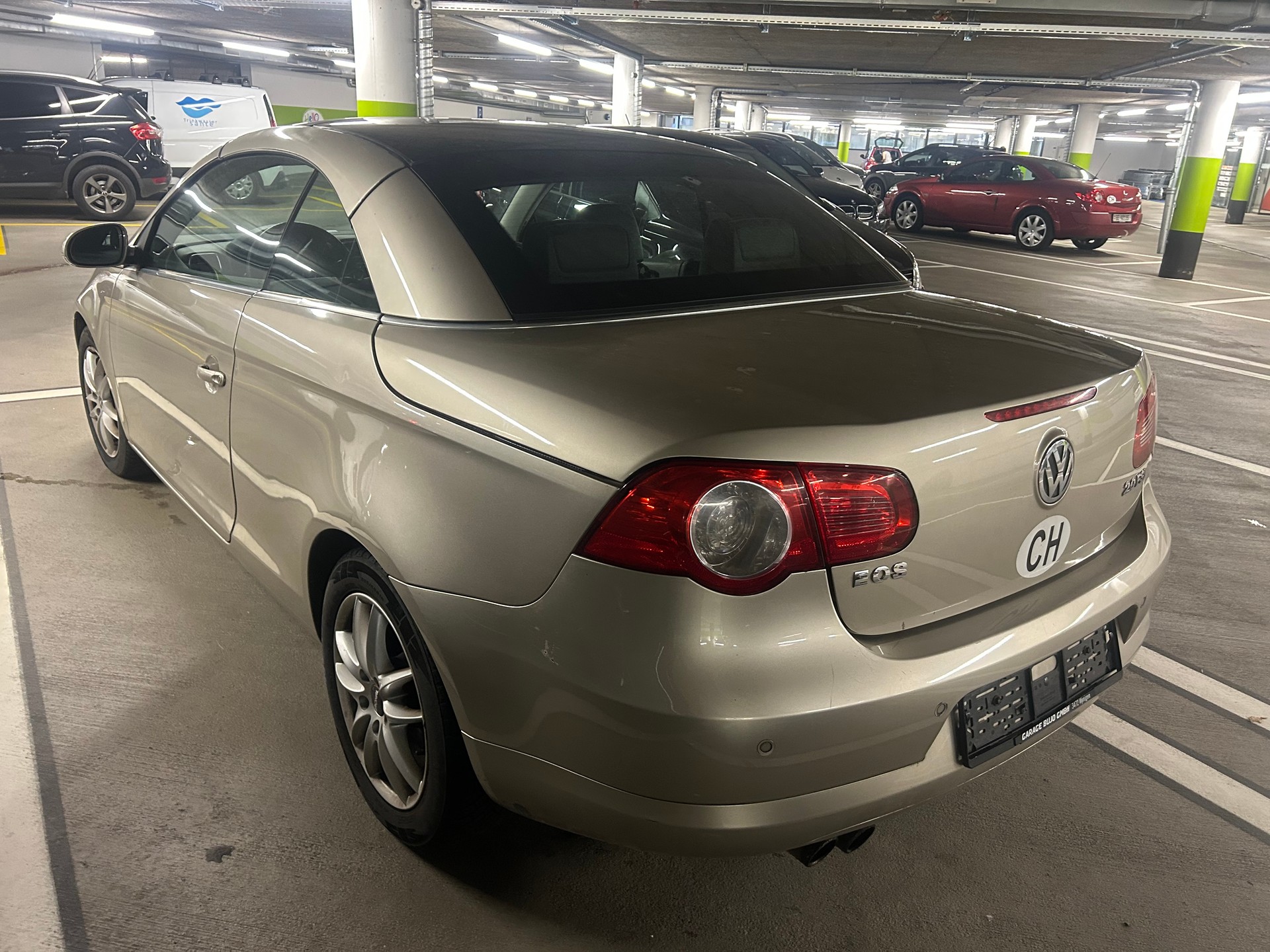 VW Eos 2.0 FSI Turbo-image-3