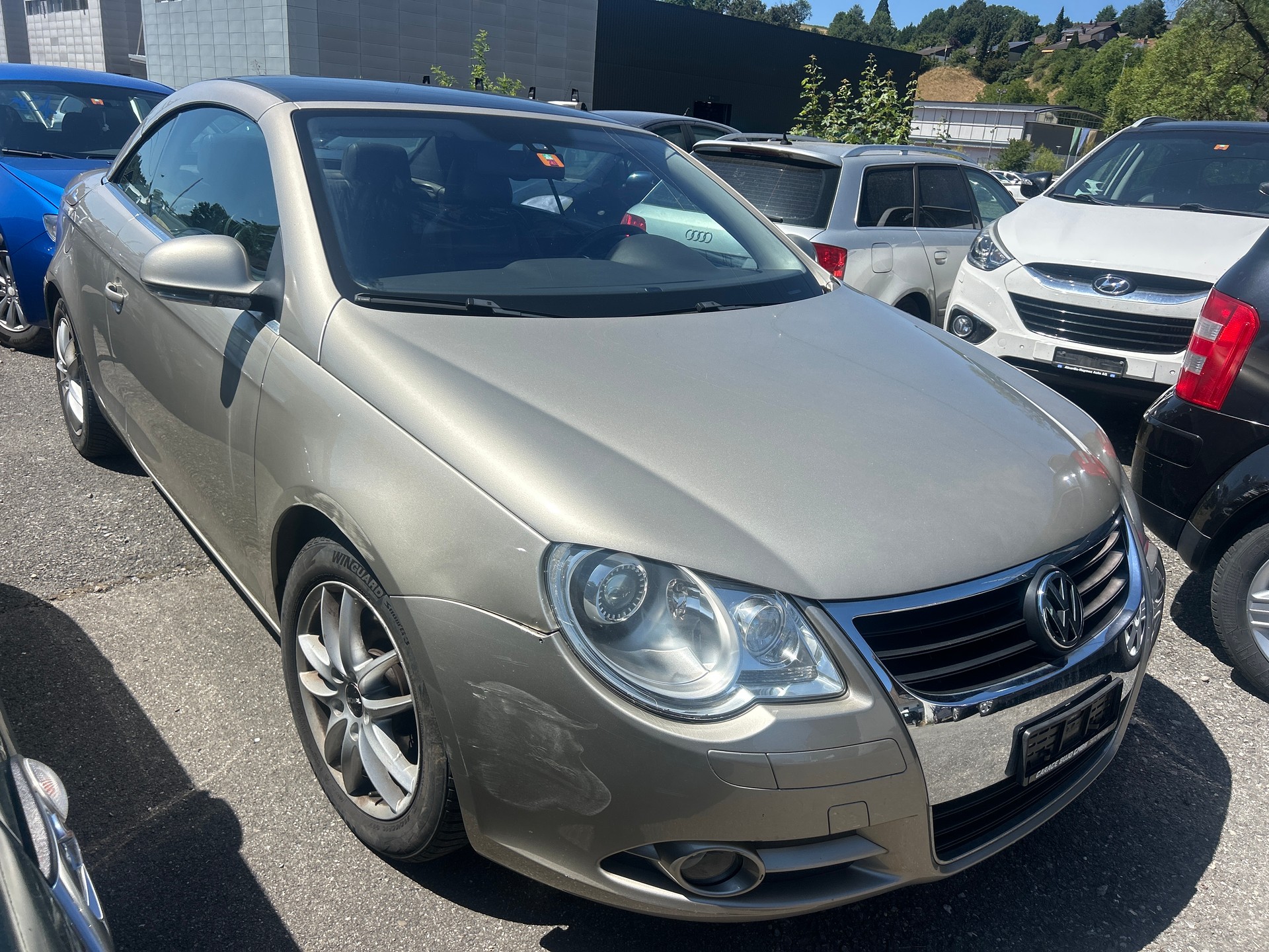 VW Eos 2.0 FSI Turbo-image-10