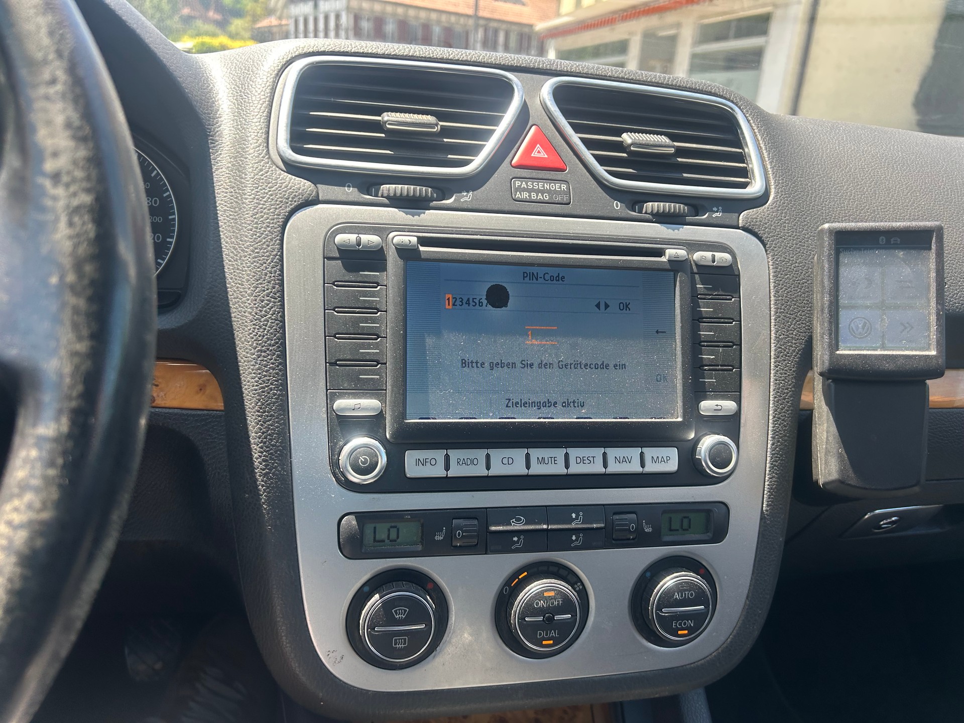 VW Eos 2.0 FSI Turbo-image-6
